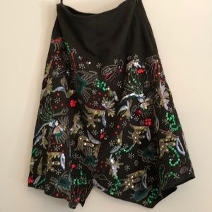 ISDA and Co. adorned (sequins) skirt
